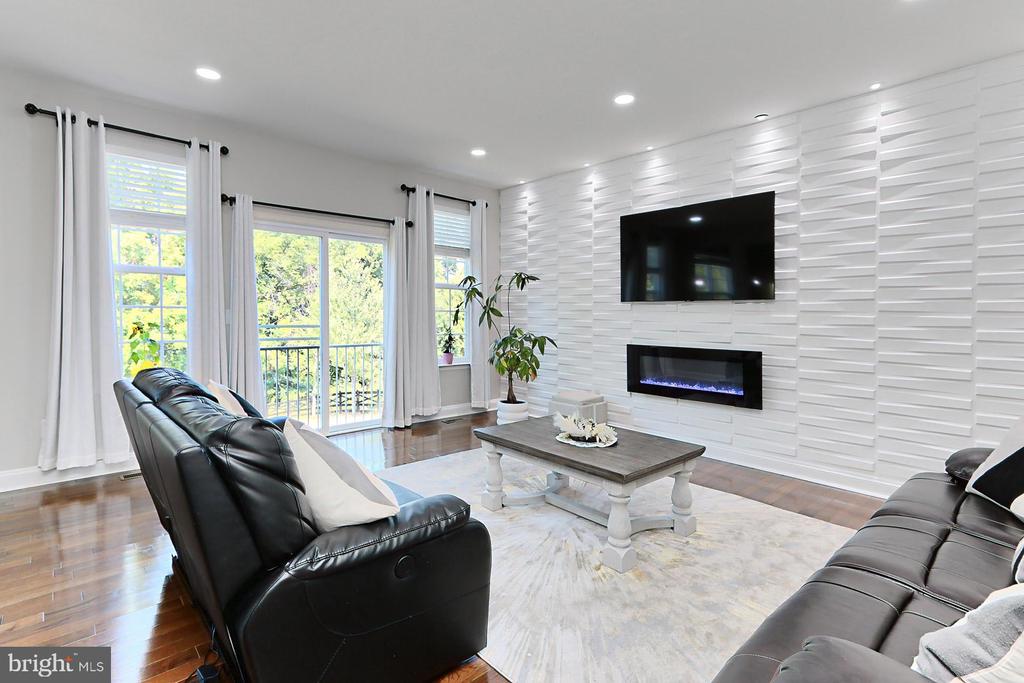 43240 Heavenly Cir