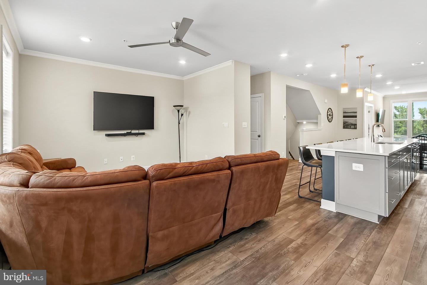 43389 RADFORD DIVIDE TER