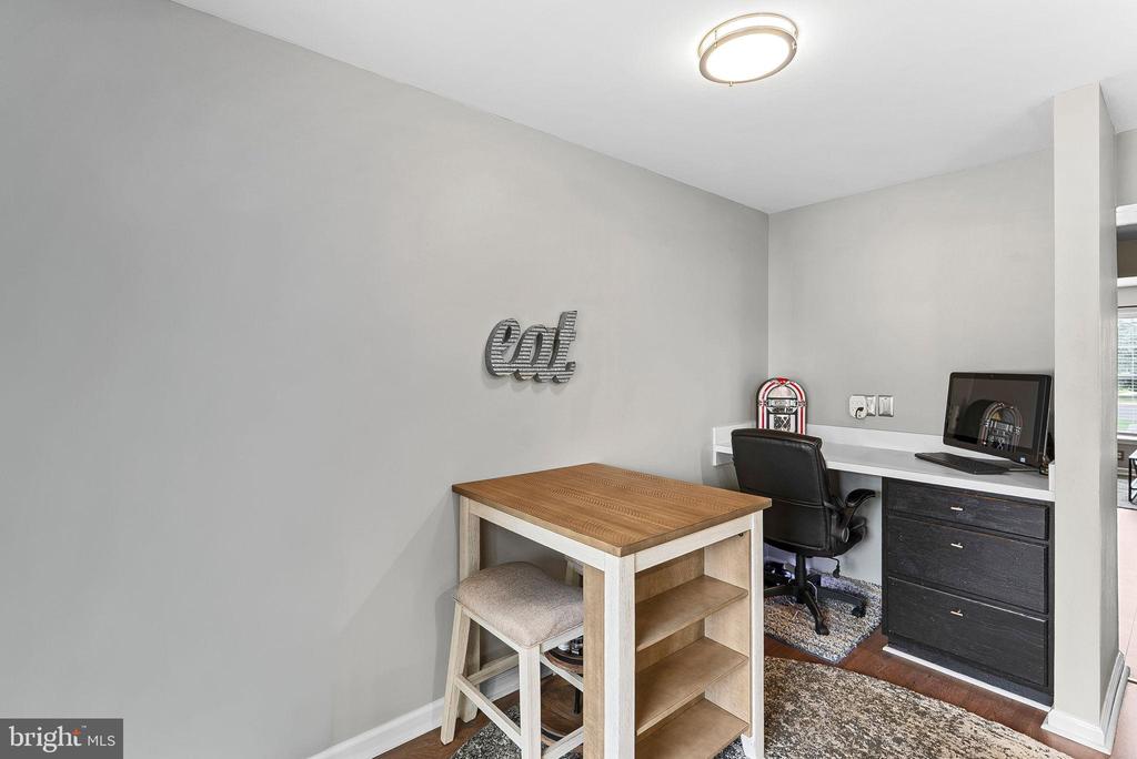 17363 AVION SQUARE
