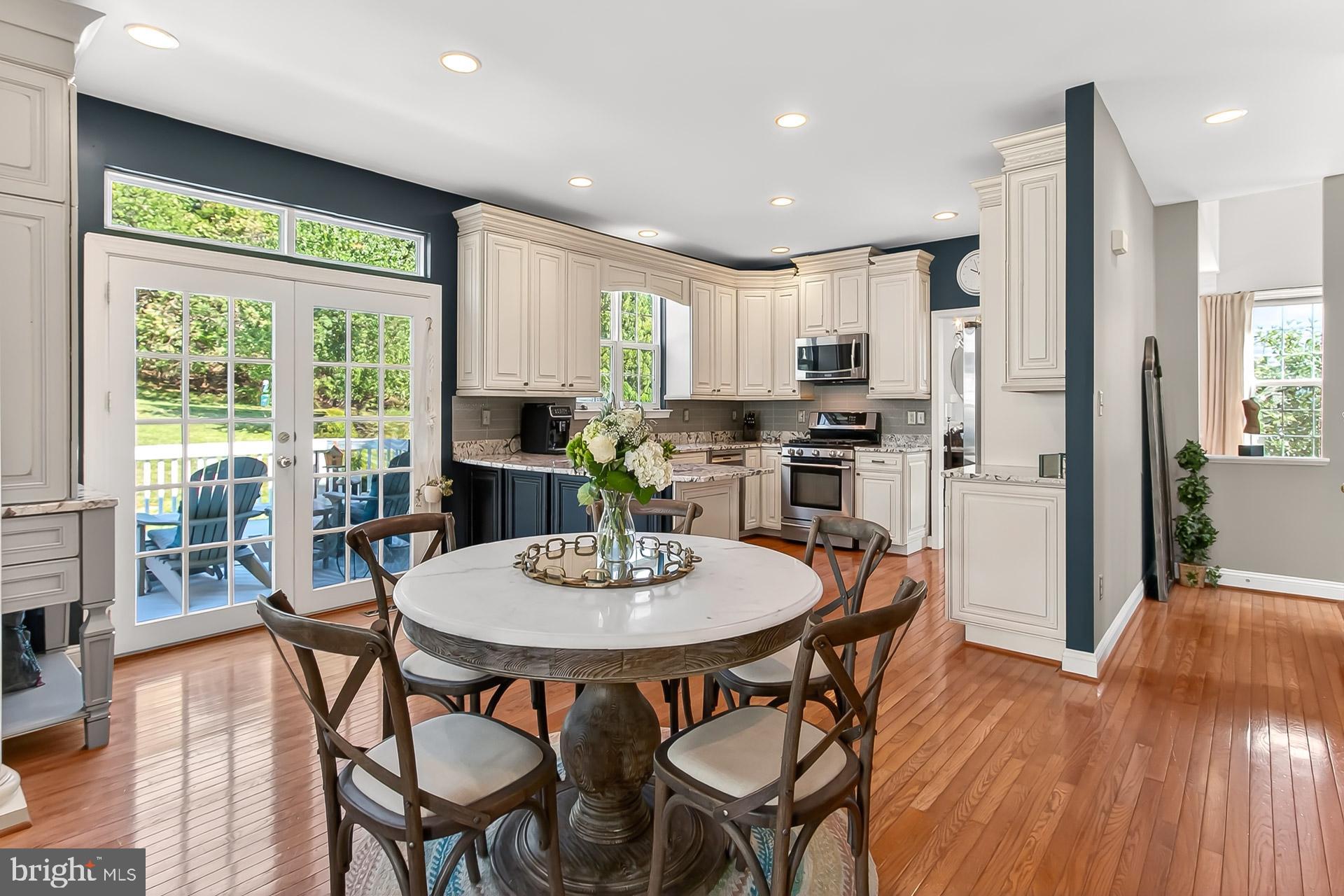 816 SANTMYER DRIVE SE