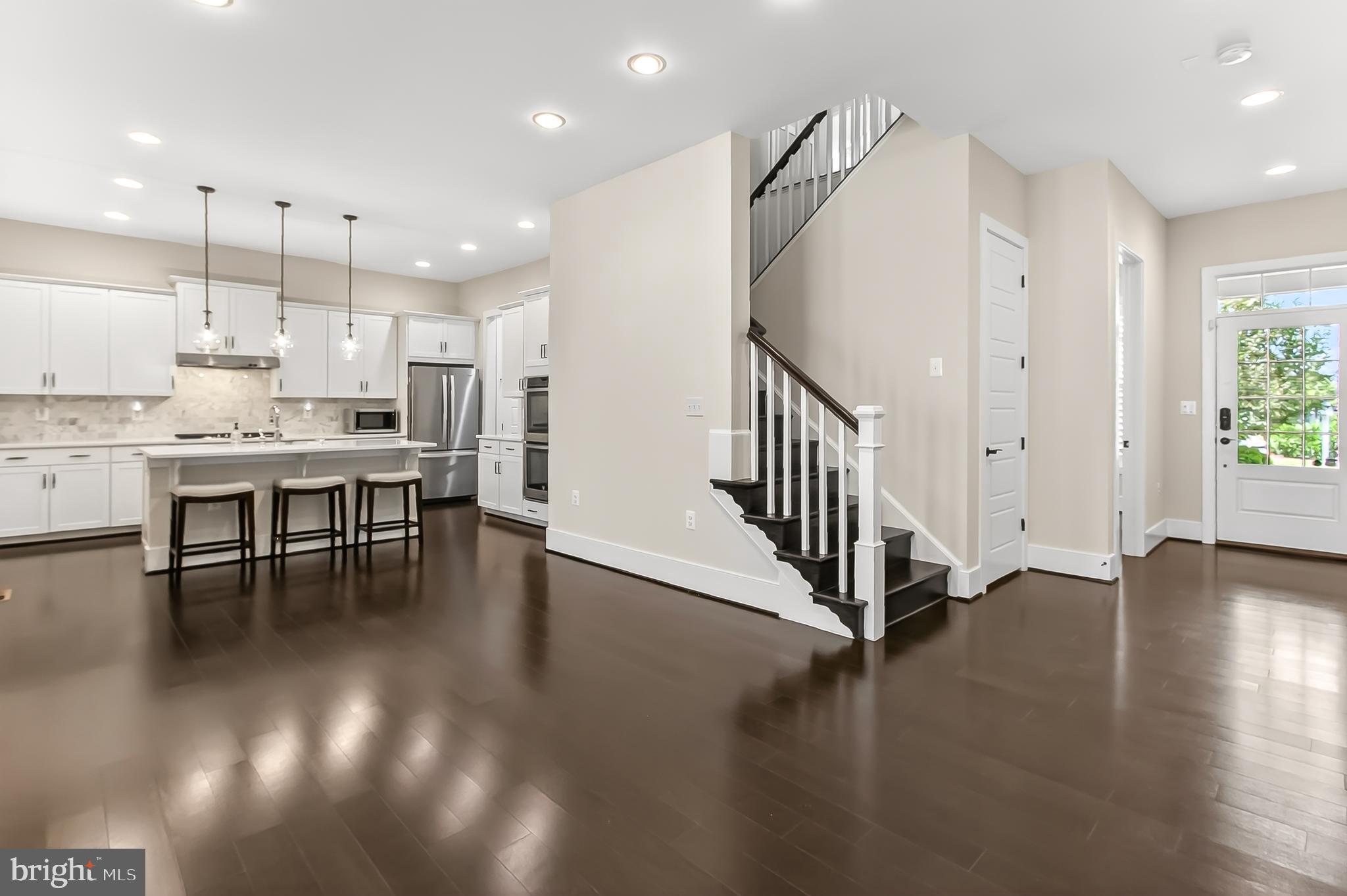 42821 BEAVER CROSSING SQUARE