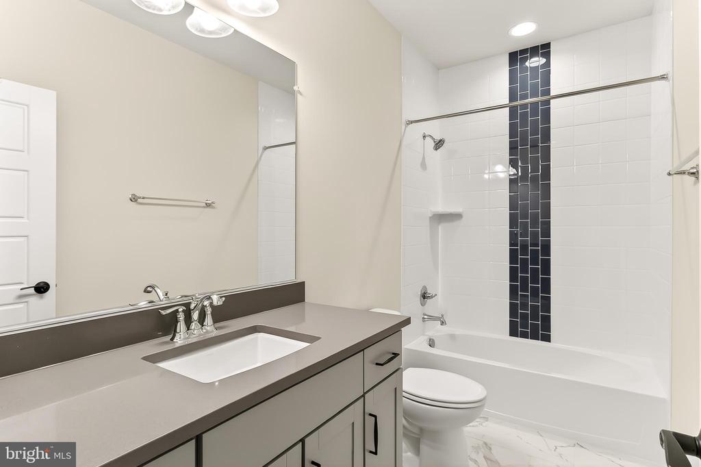 42821 BEAVER CROSSING SQUARE