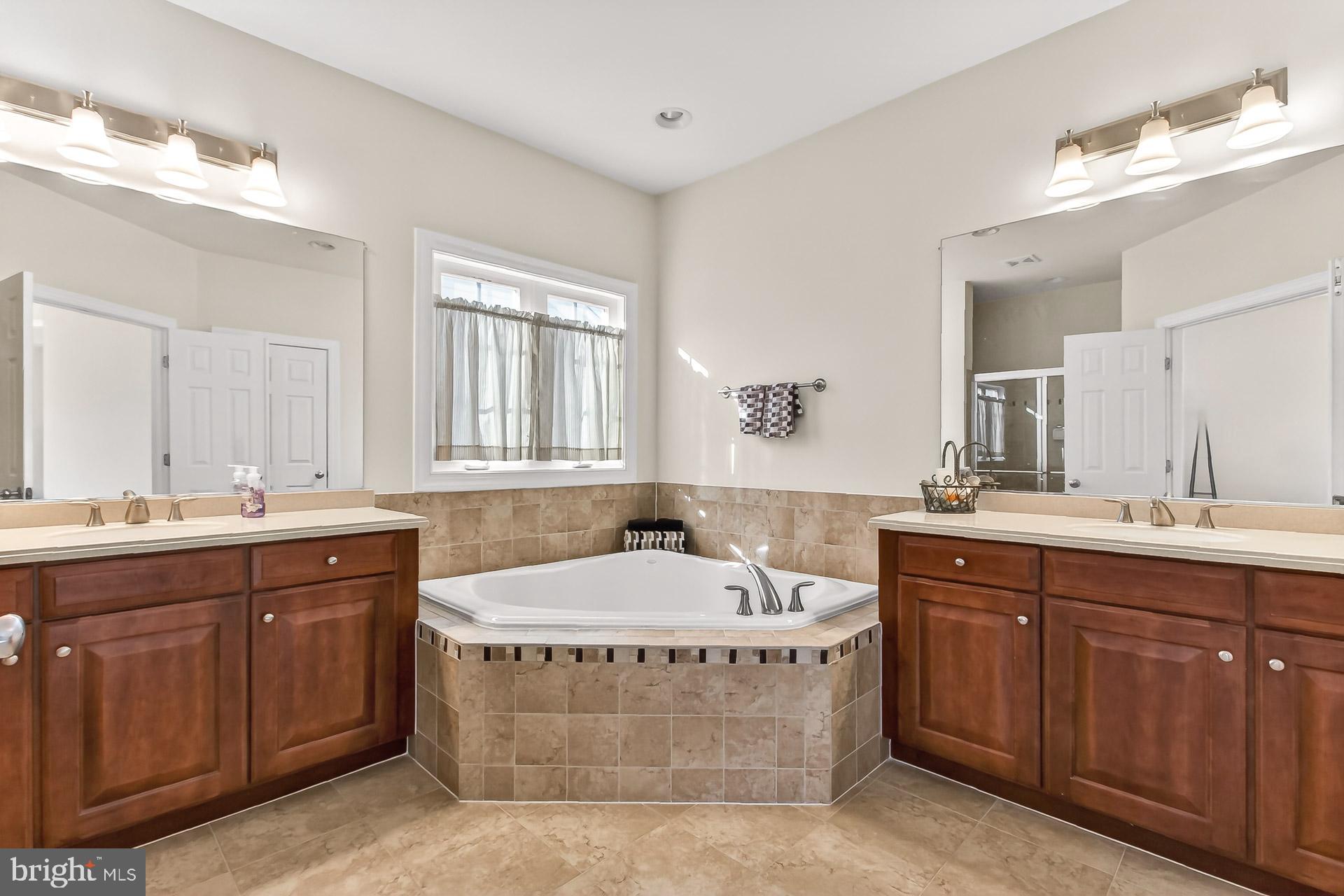 21374 FAIRHUNT DRIVE