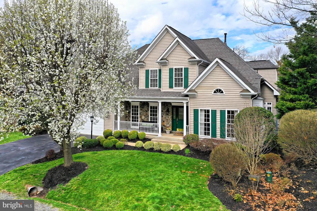 21027 FOREST HIGHLANDS COURT