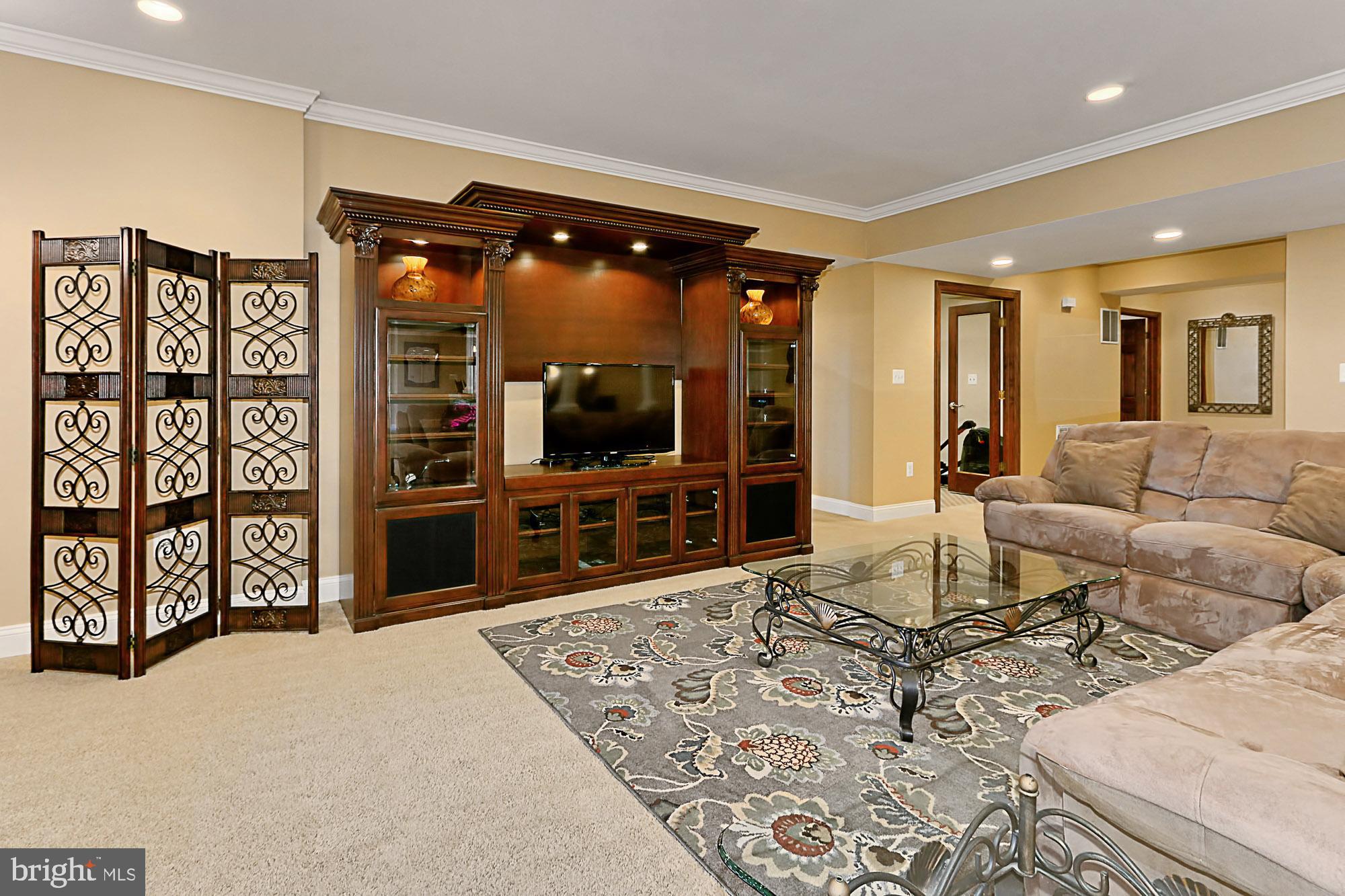 21027 FOREST HIGHLANDS COURT