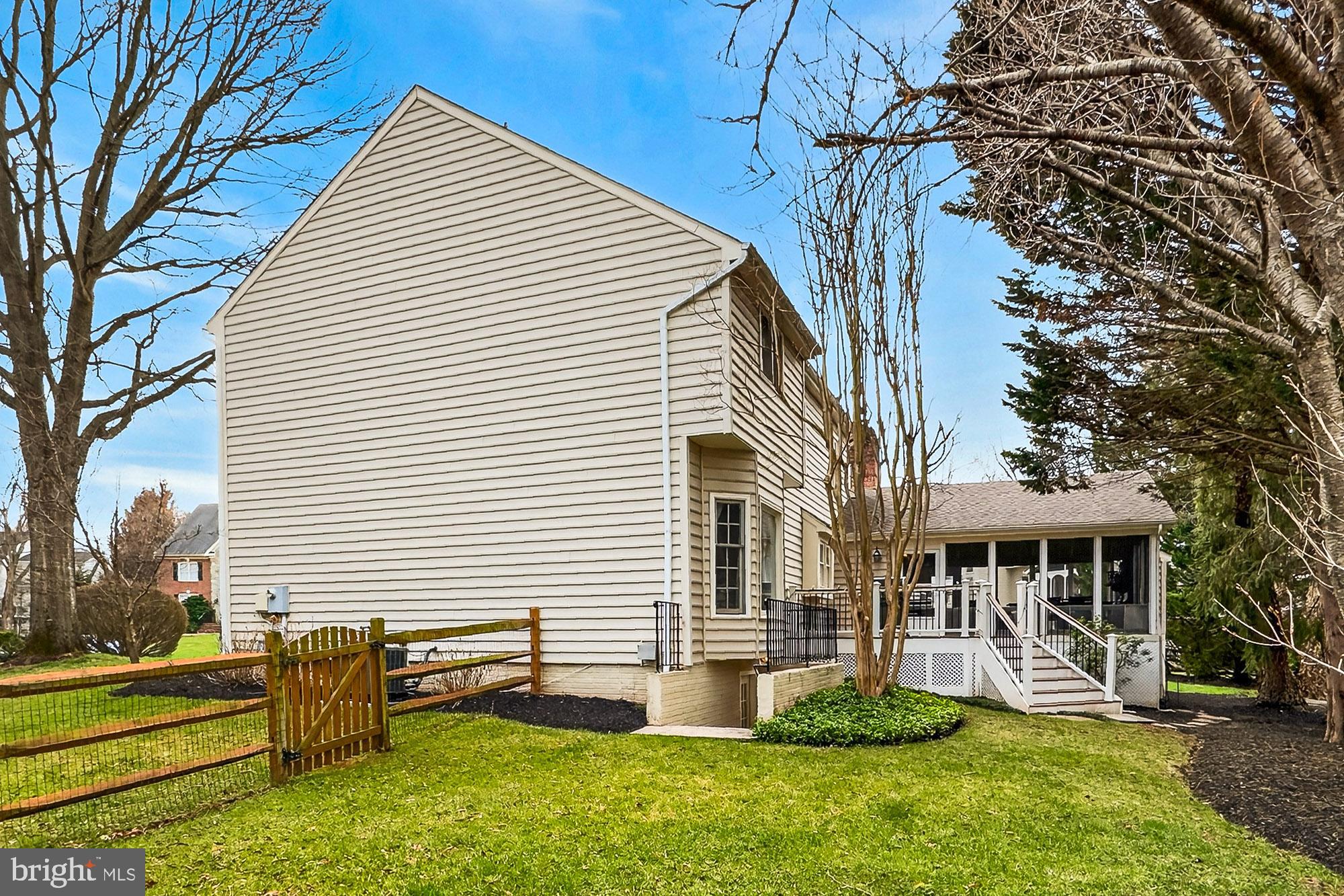 20461 SWAN CREEK COURT