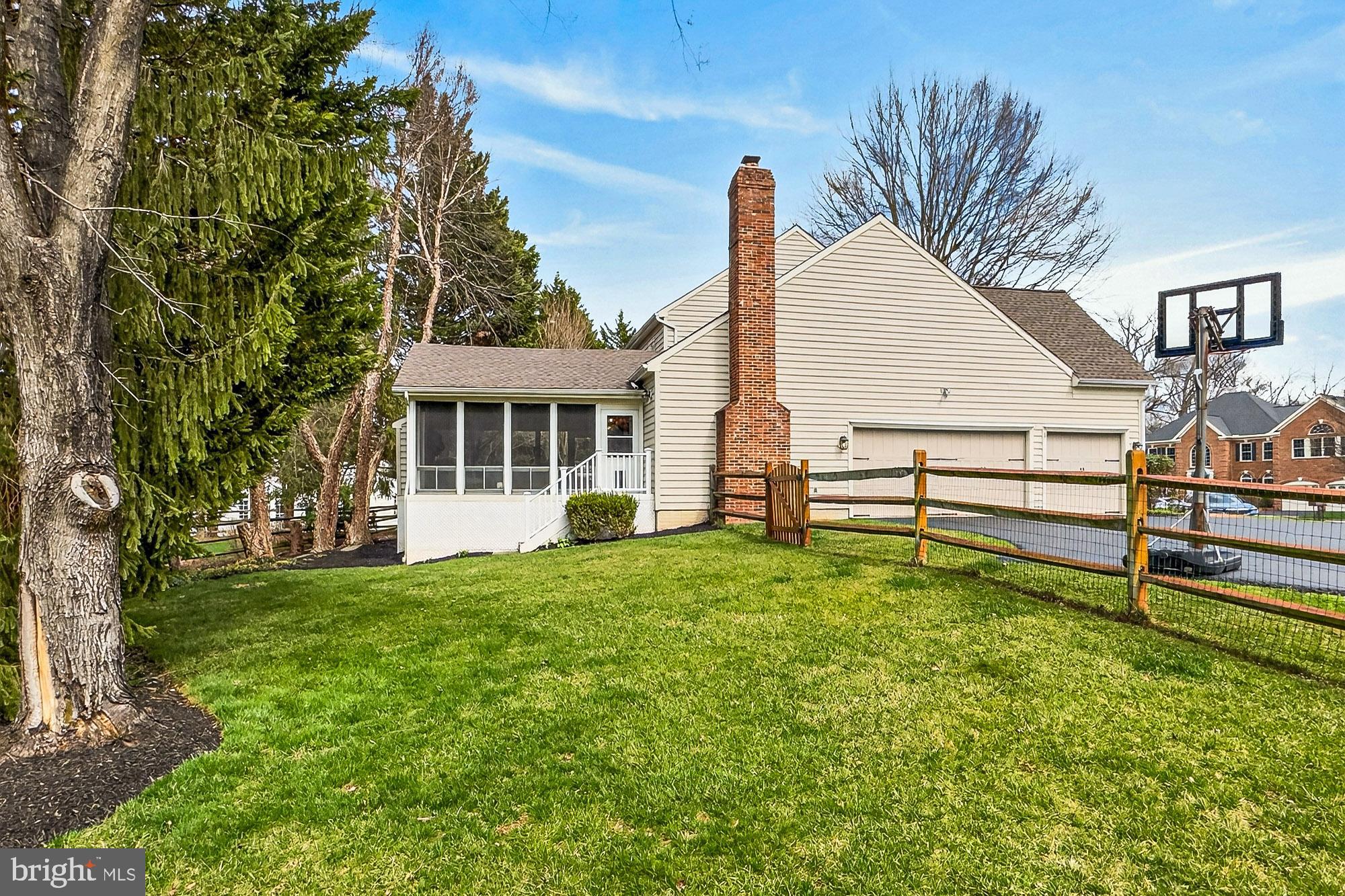 20461 SWAN CREEK COURT