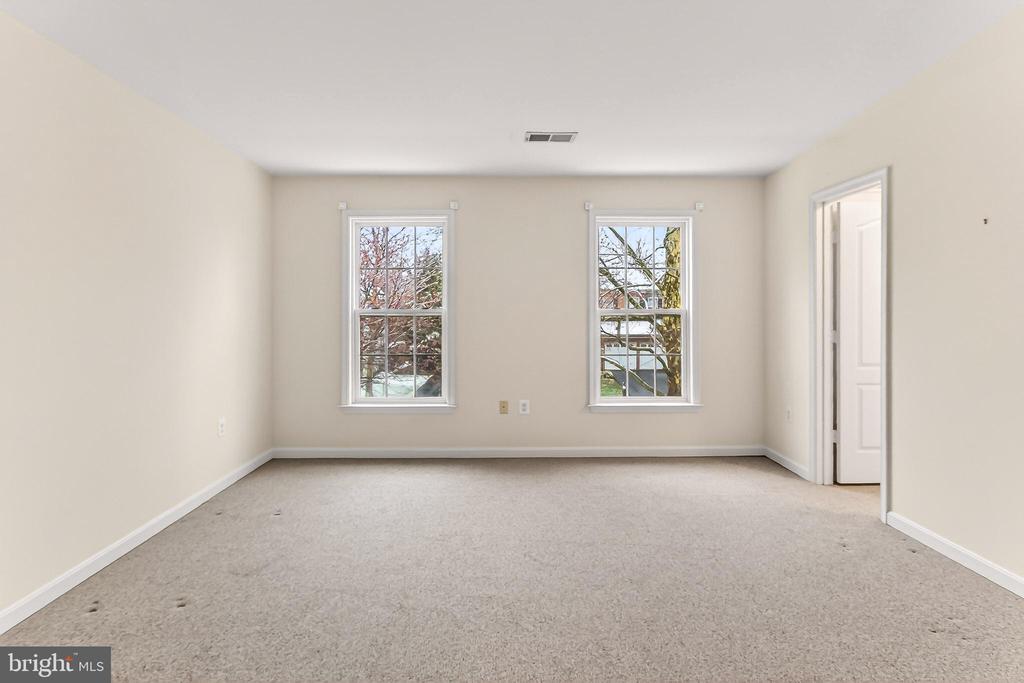 21321 SMALL BRANCH PLACE