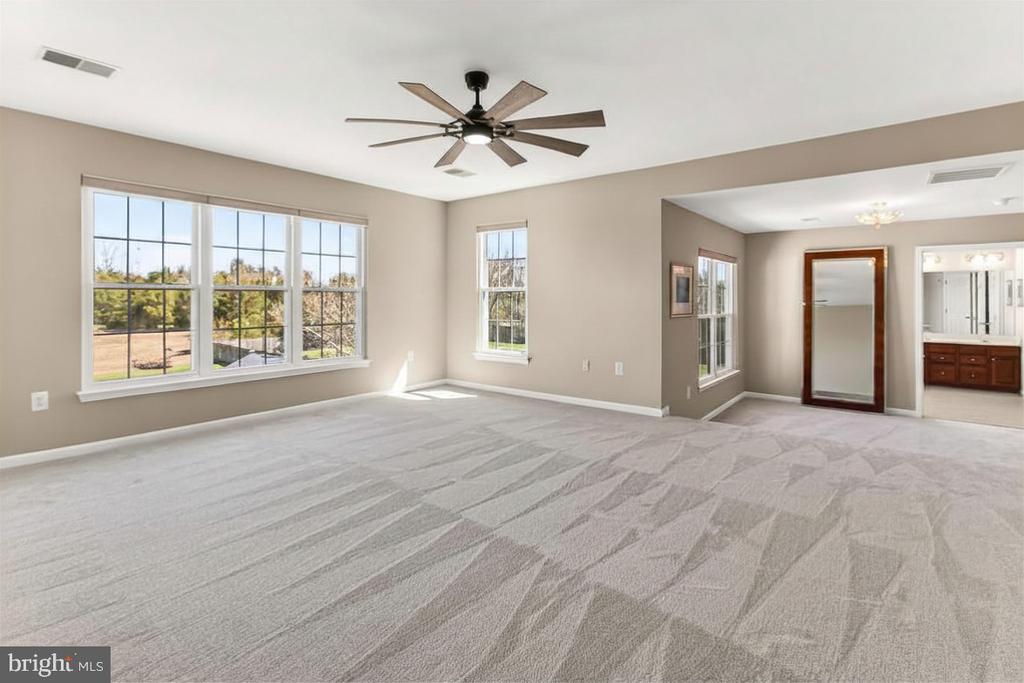 22103 VANTAGE POINTE PLACE