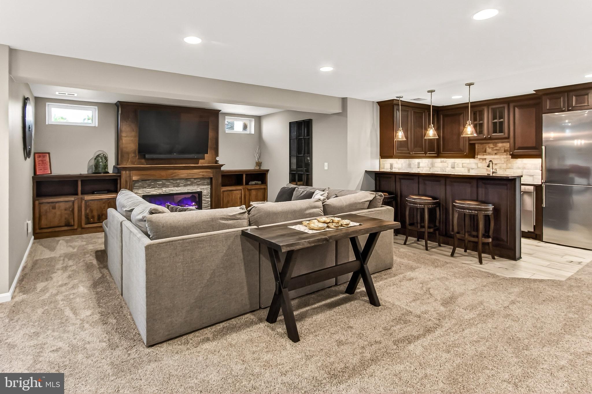 22103 VANTAGE POINTE PLACE