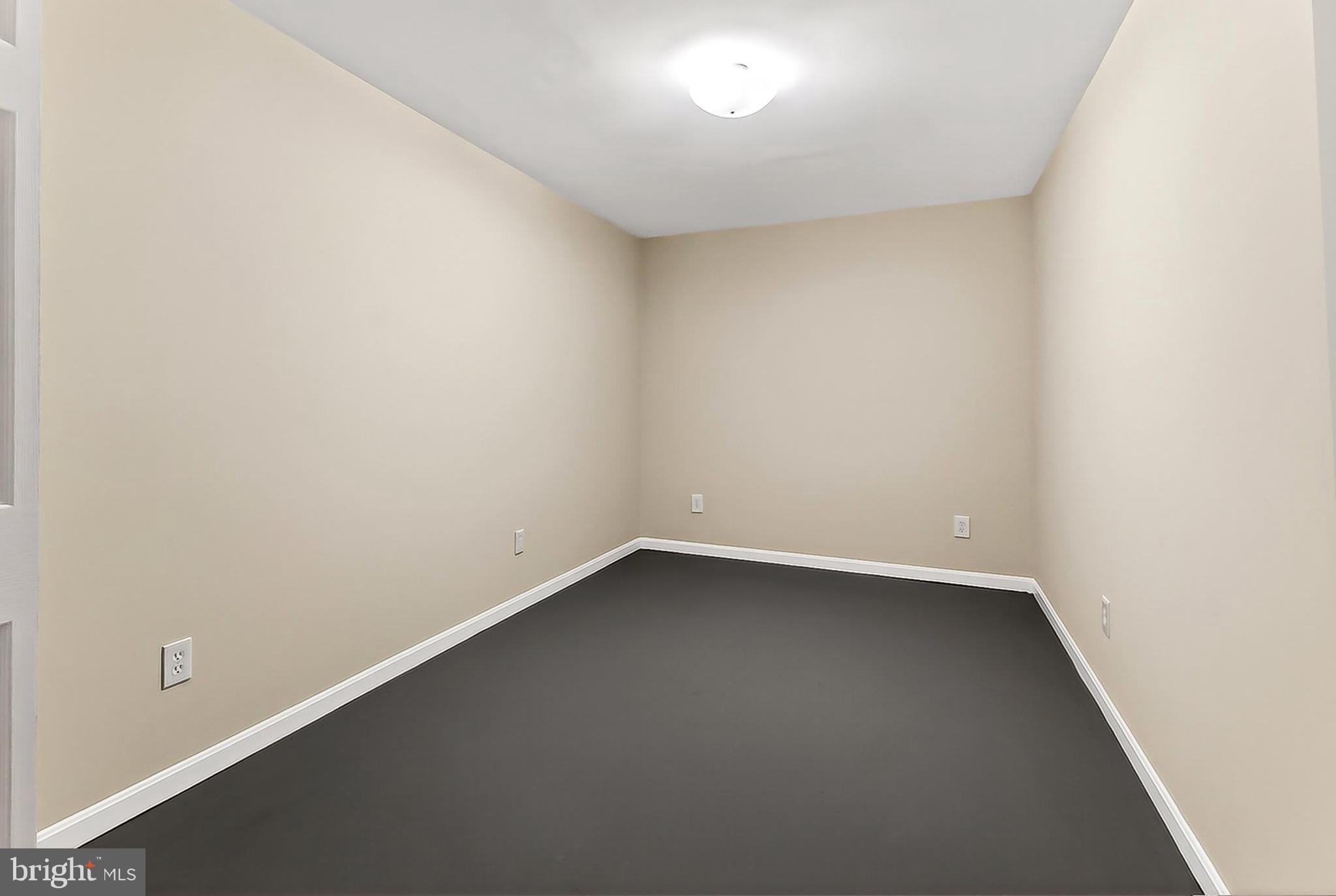 43884 LOGANWOOD COURT