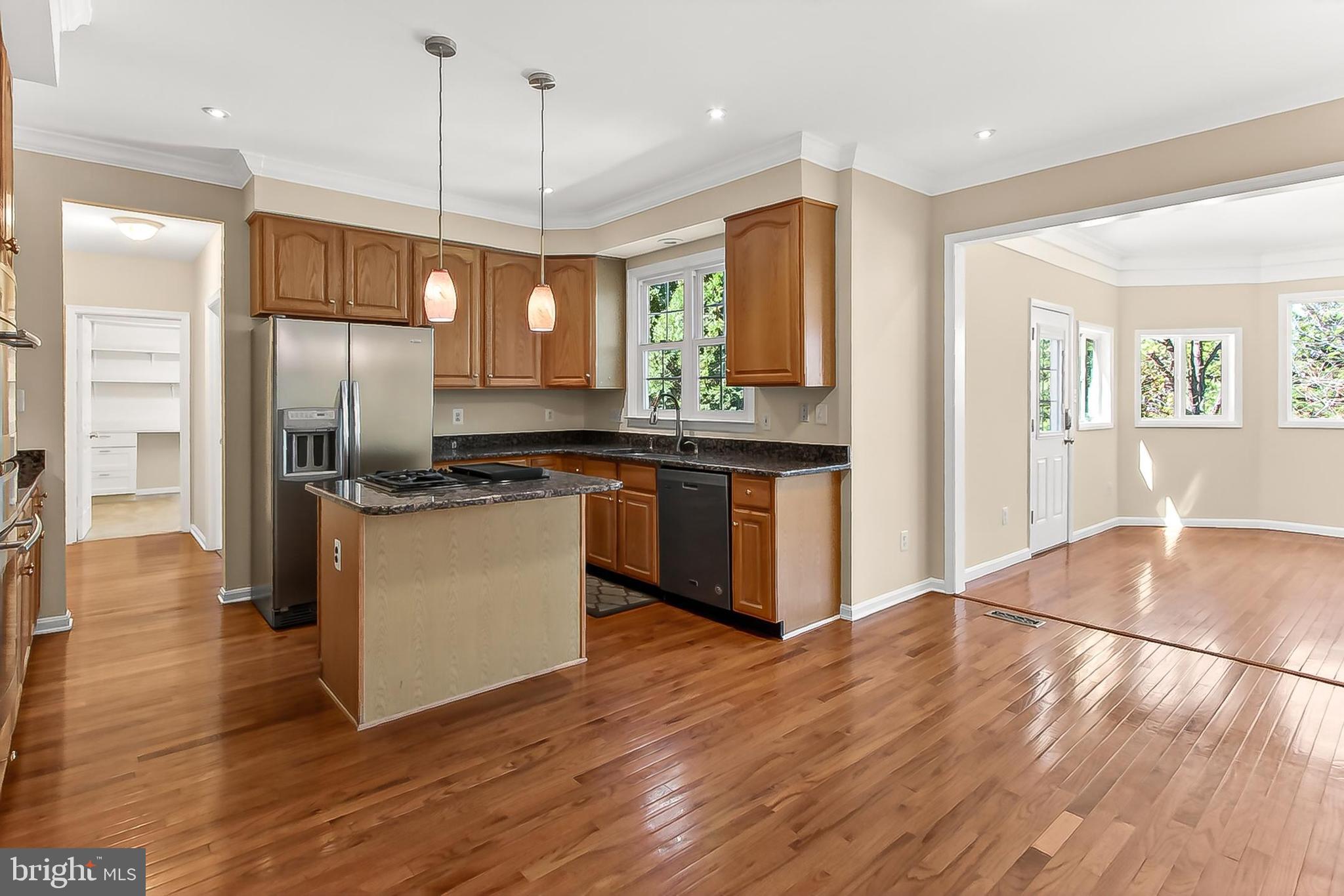 43884 LOGANWOOD COURT