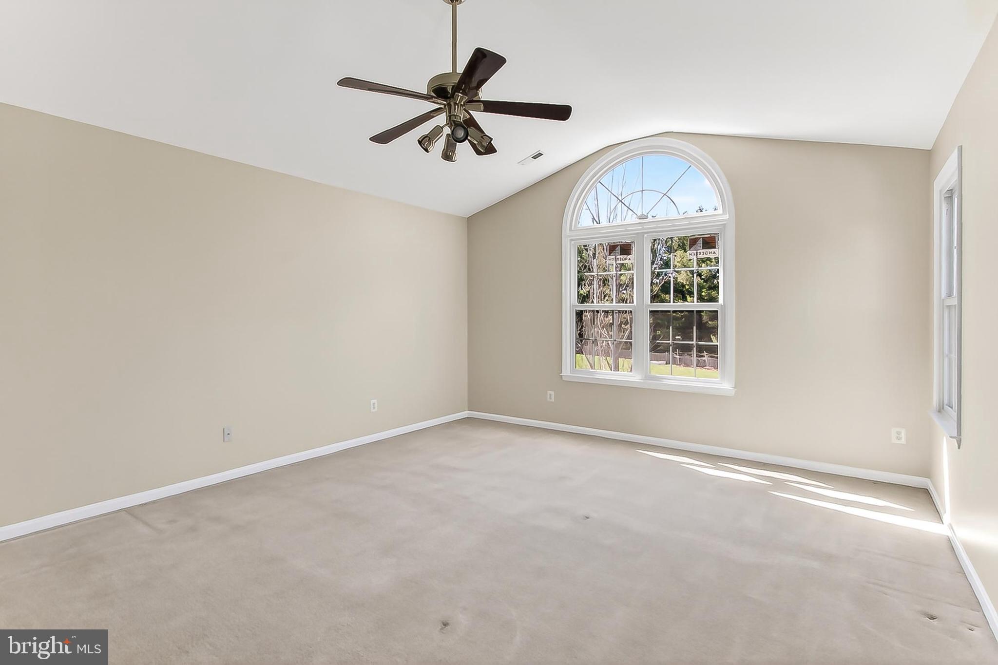 43884 LOGANWOOD COURT