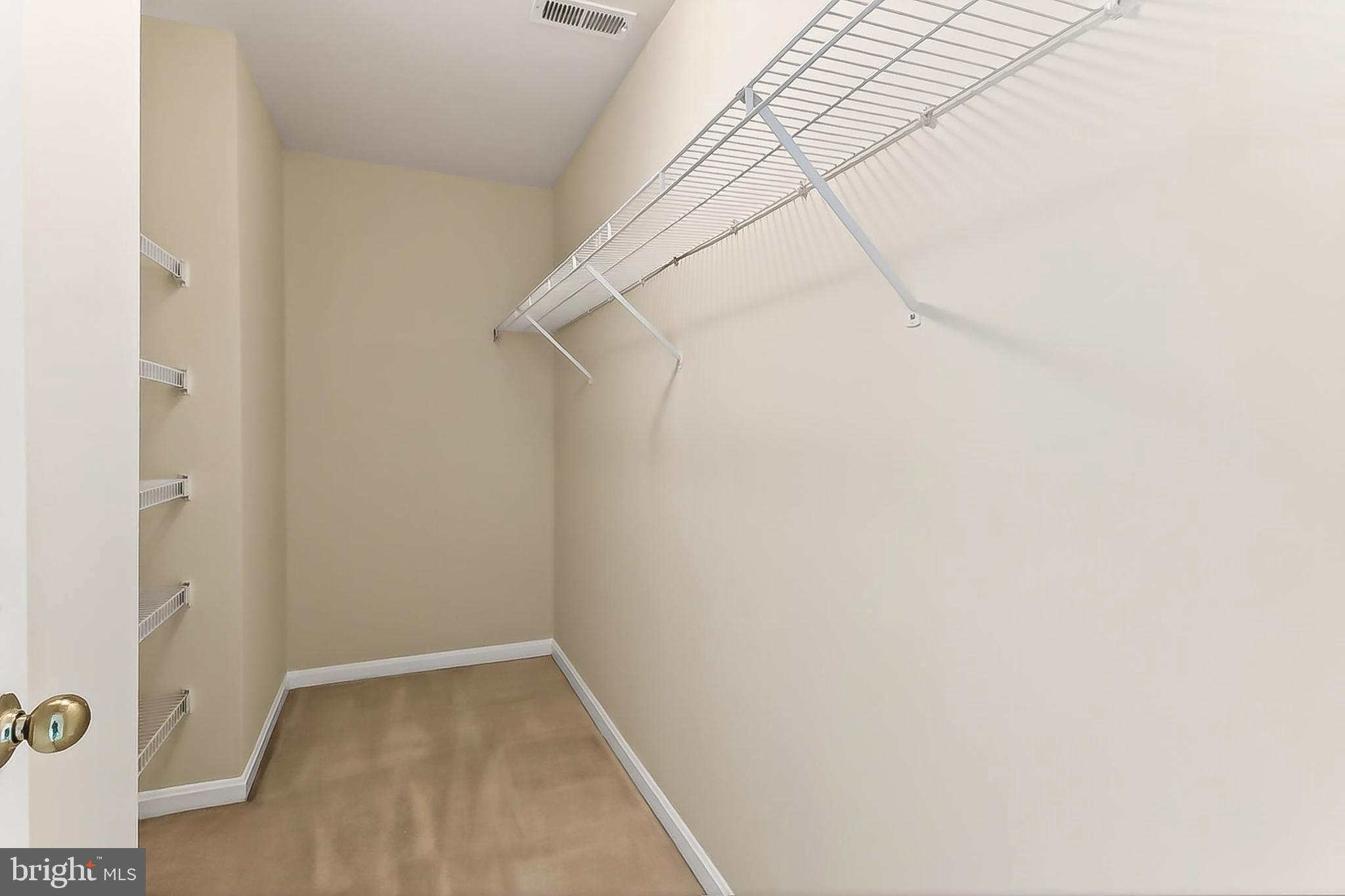 43884 LOGANWOOD COURT