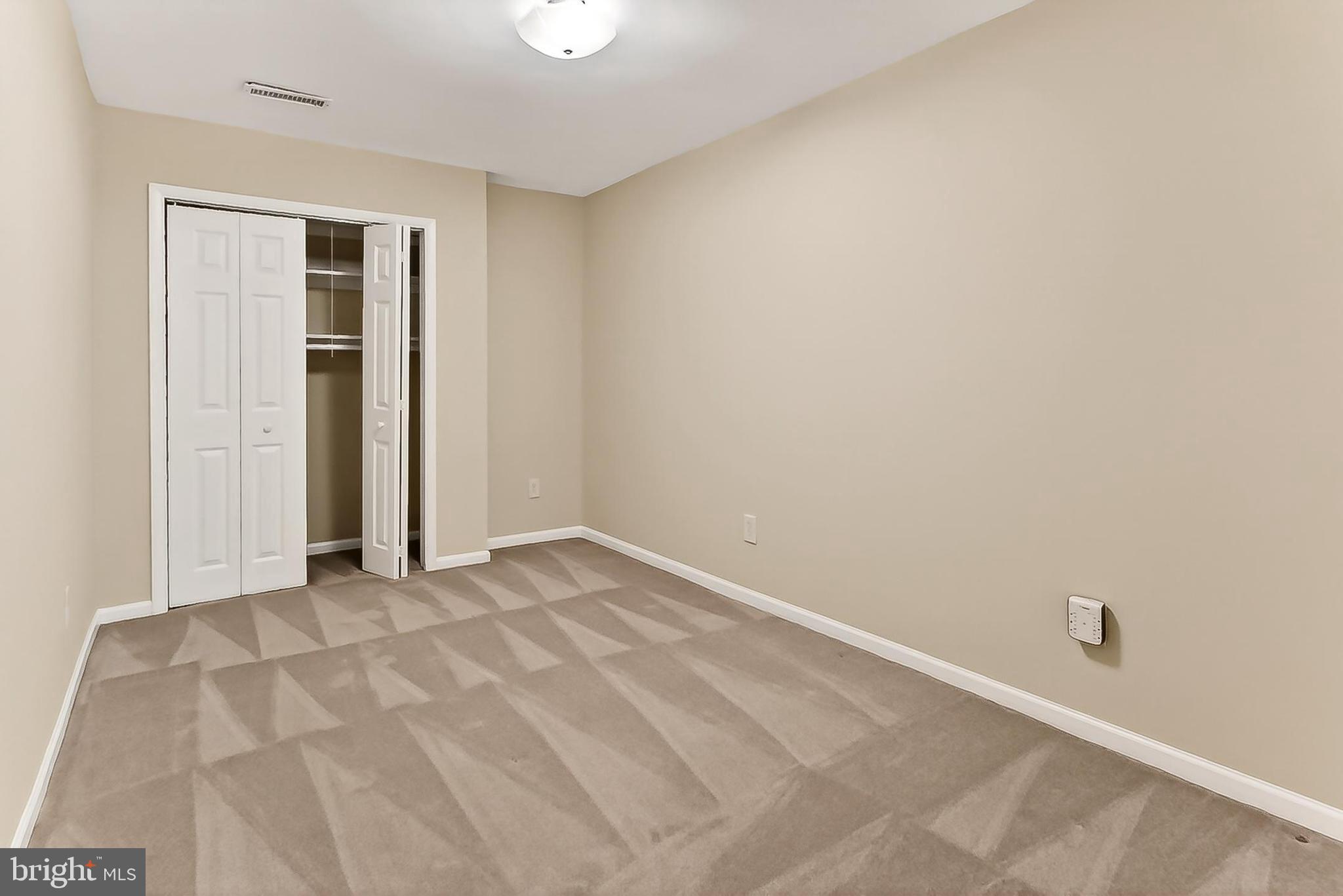 43884 LOGANWOOD COURT