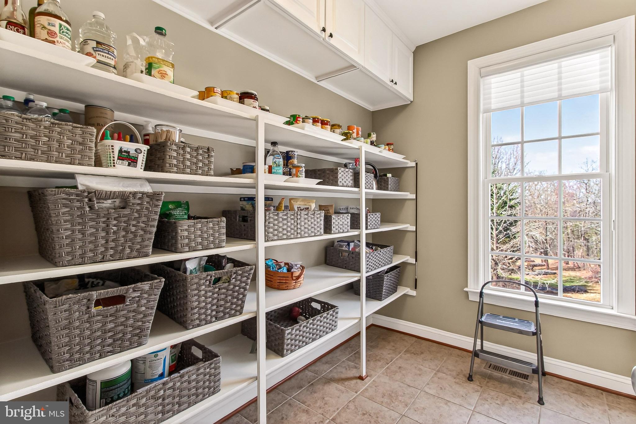 21379 FAIRHUNT DRIVE