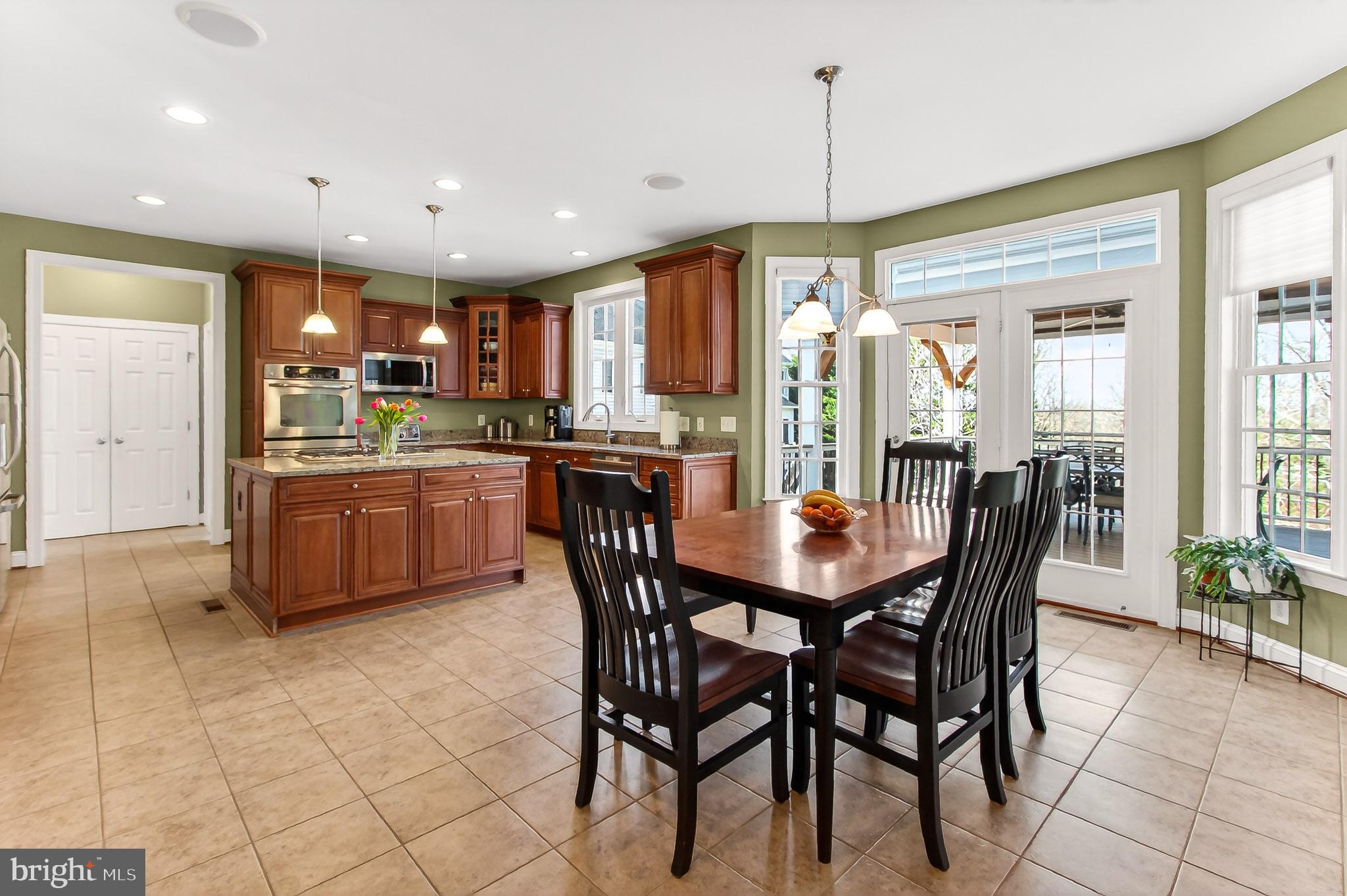 21379 FAIRHUNT DRIVE