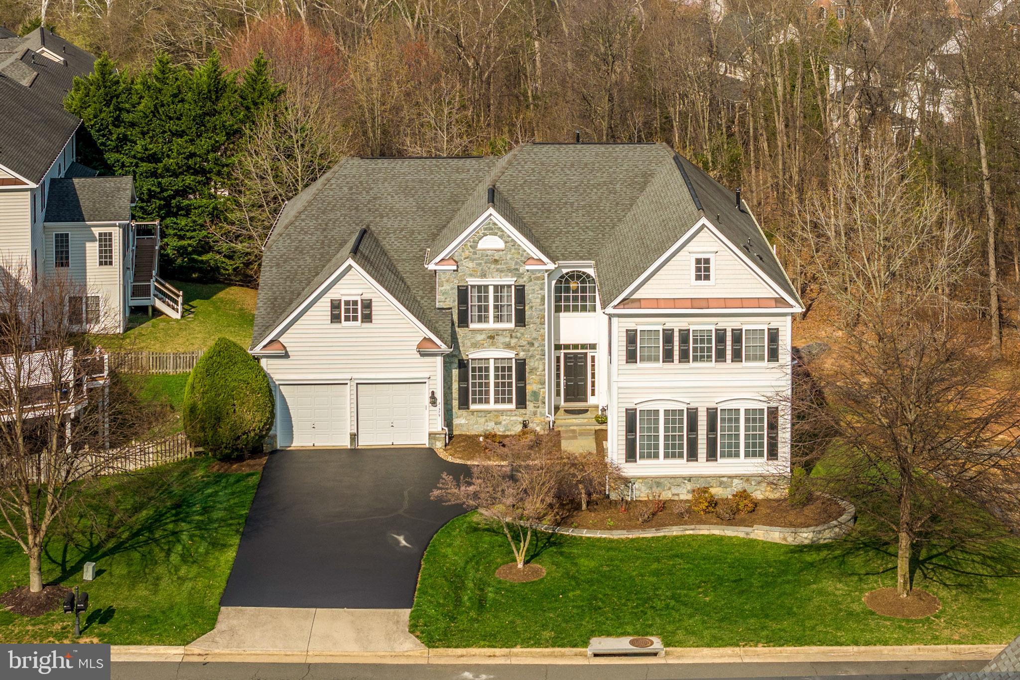 21379 FAIRHUNT DRIVE