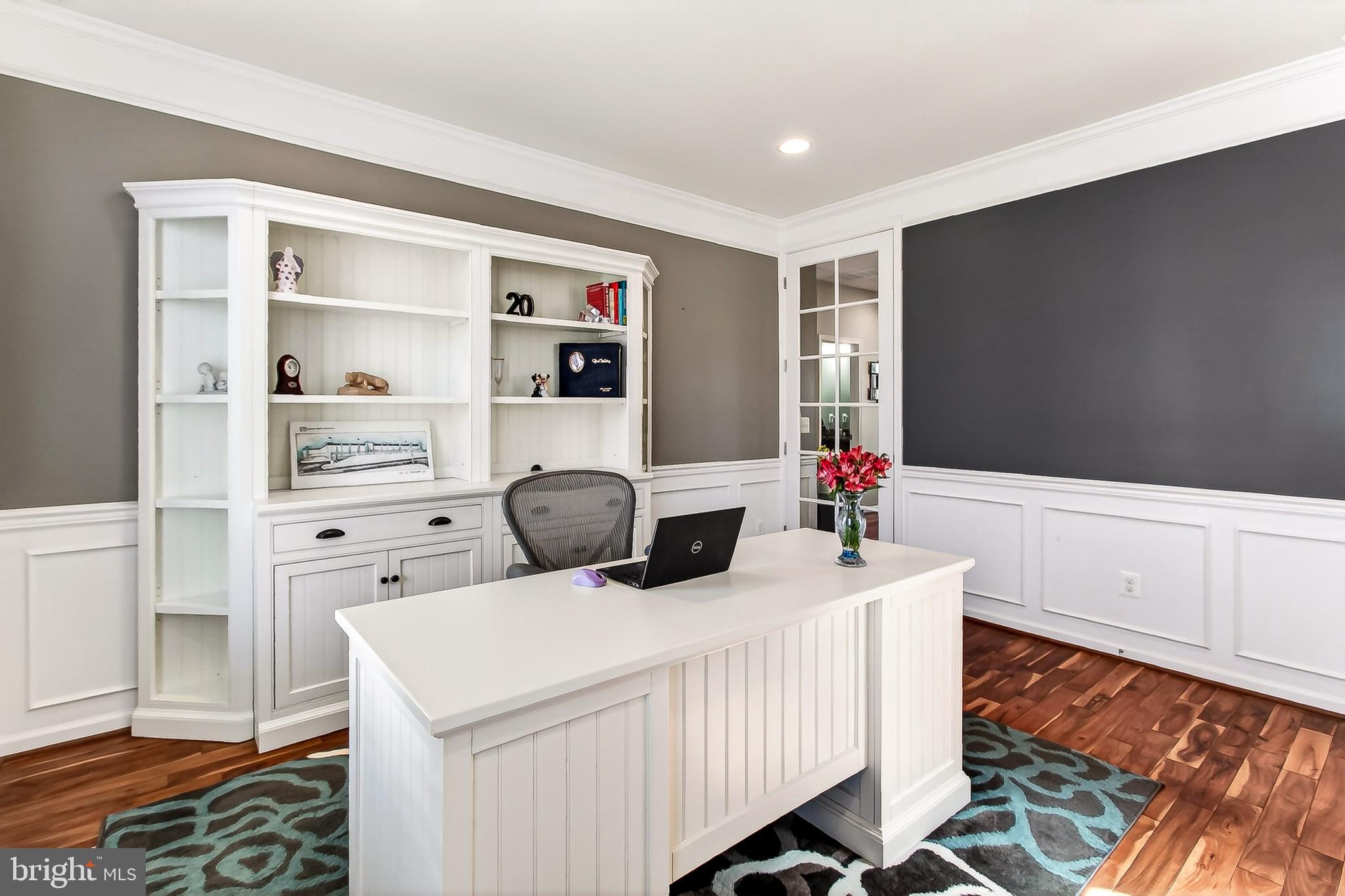 42308 GUILDHALL DRIVE