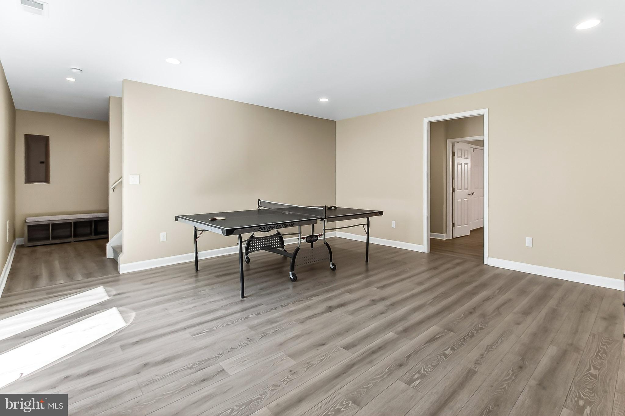 42308 GUILDHALL DRIVE