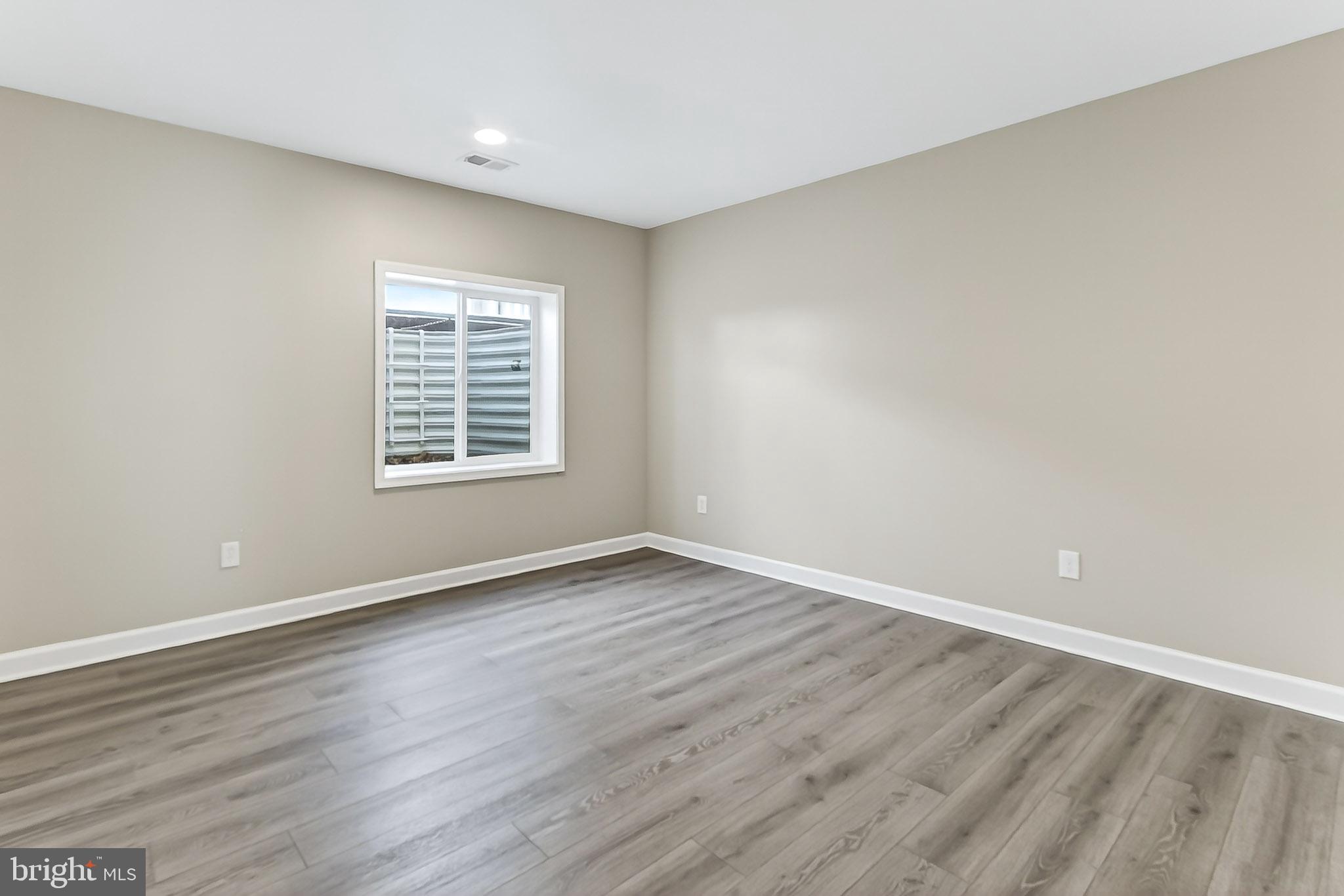 42308 GUILDHALL DRIVE