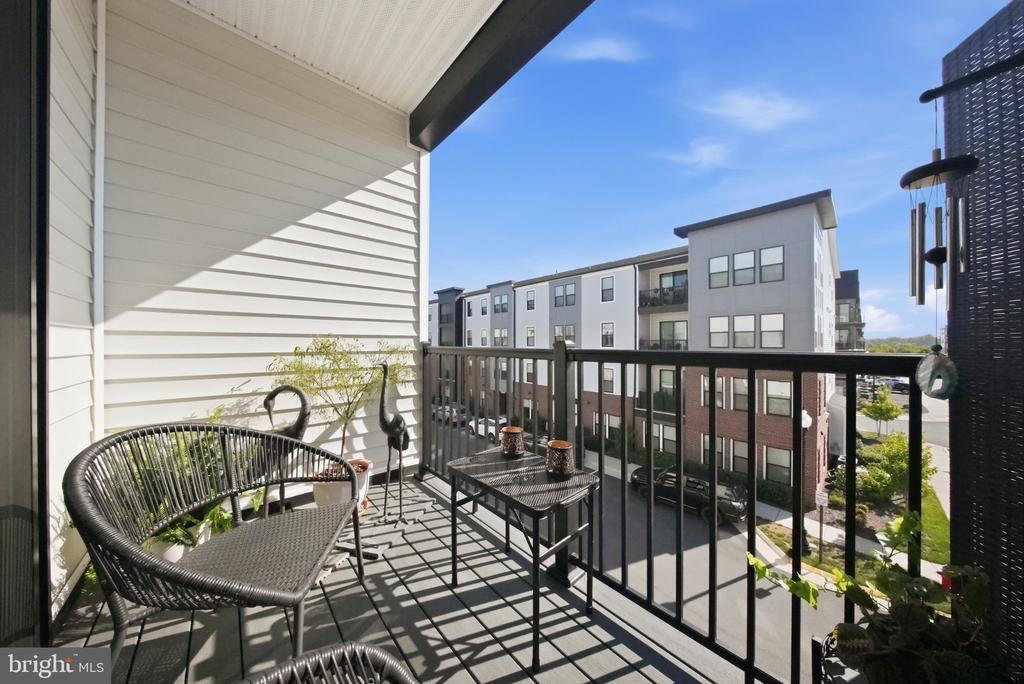23679 BOLTON CRESCENT TERRACE Unit: 305