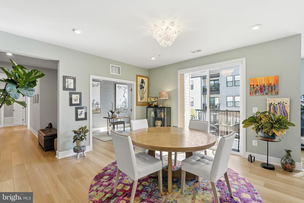 23679 BOLTON CRESCENT TERRACE Unit: 305