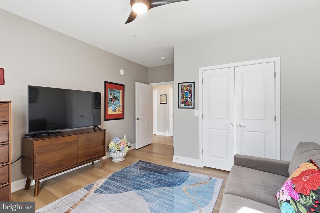 23679 BOLTON CRESCENT TERRACE Unit: 305