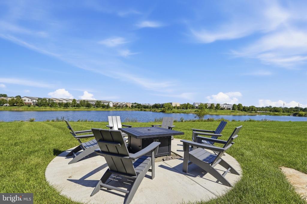23679 BOLTON CRESCENT TERRACE Unit: 305
