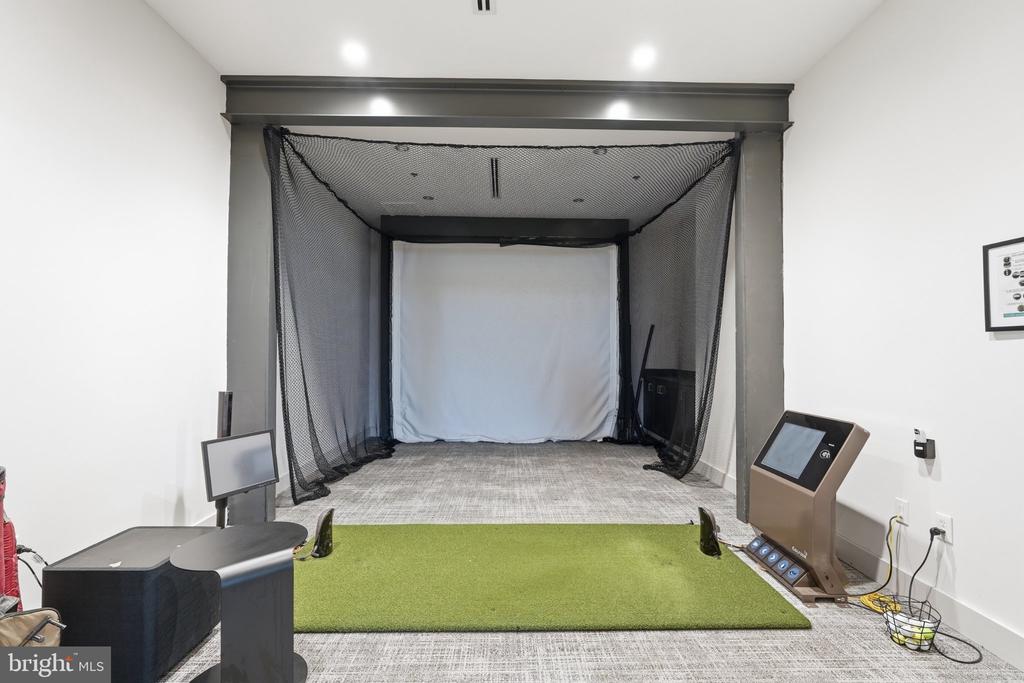 23679 BOLTON CRESCENT TERRACE Unit: 305