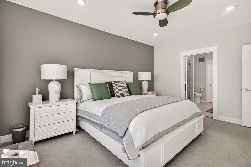 23650 HAVELOCK WALK TERRACE Unit: 308