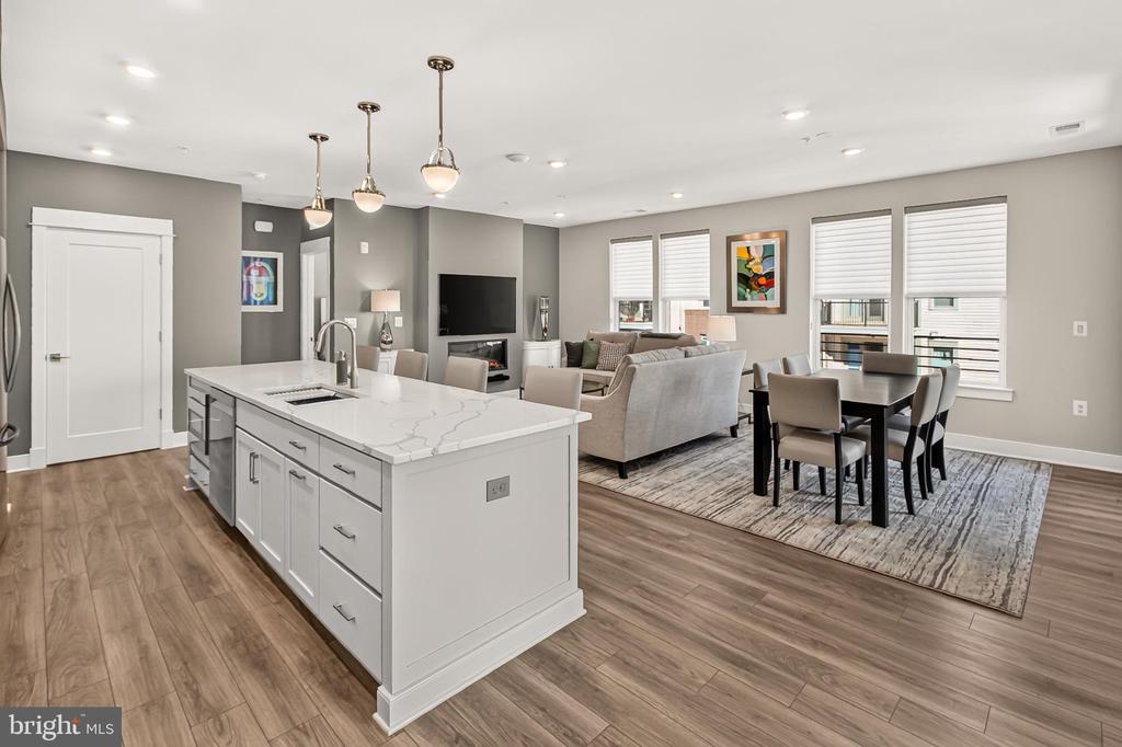 23650 HAVELOCK WALK TERRACE Unit: 308