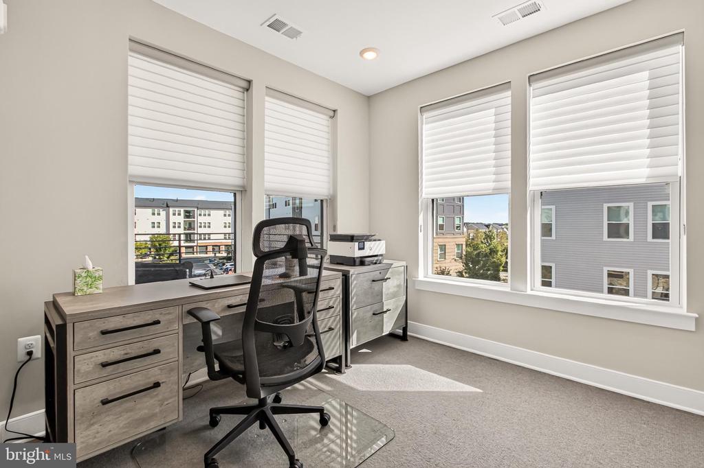 23650 HAVELOCK WALK TERRACE Unit: 308