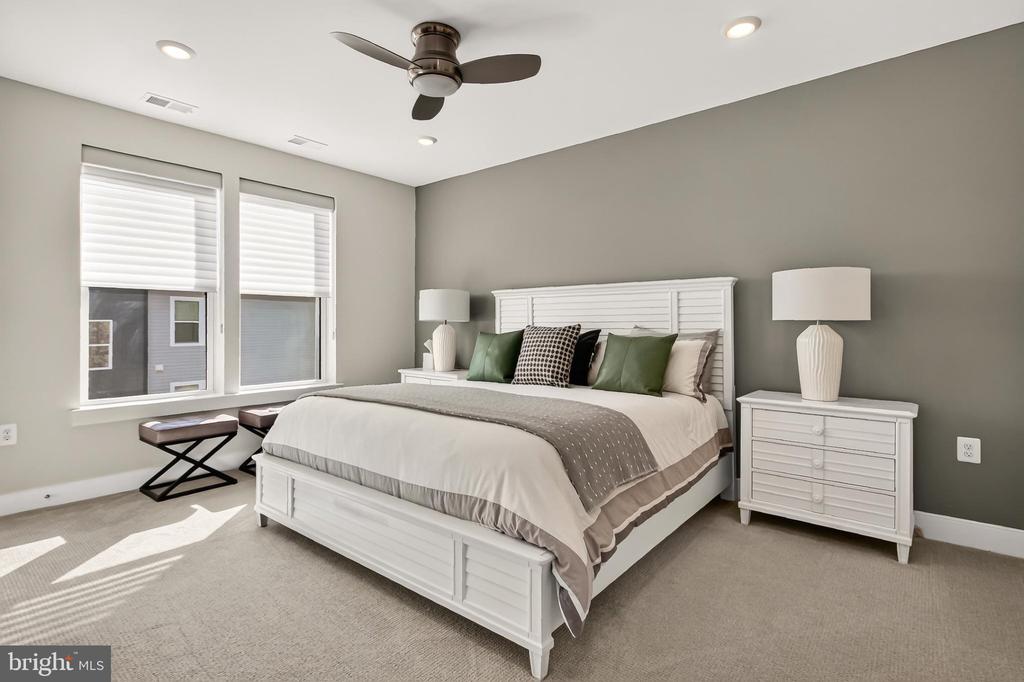 23650 HAVELOCK WALK TERRACE Unit: 308