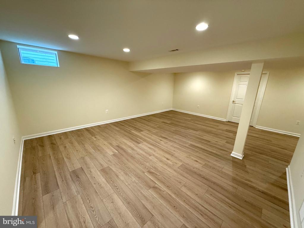 15463 LEGACY WAY