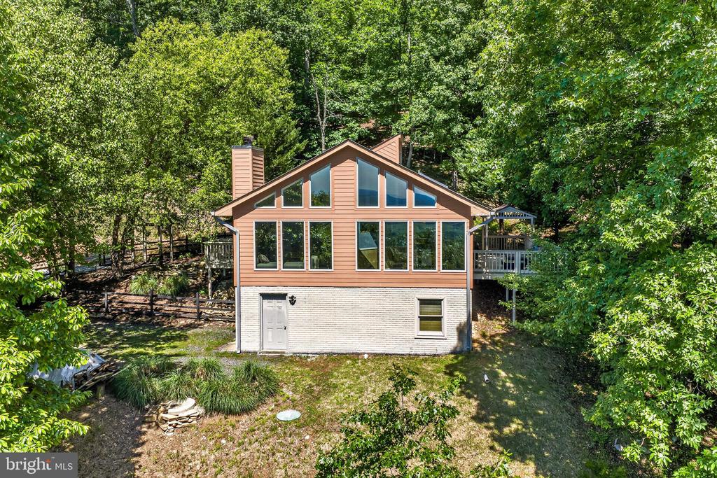 2090 PAINTER COURT