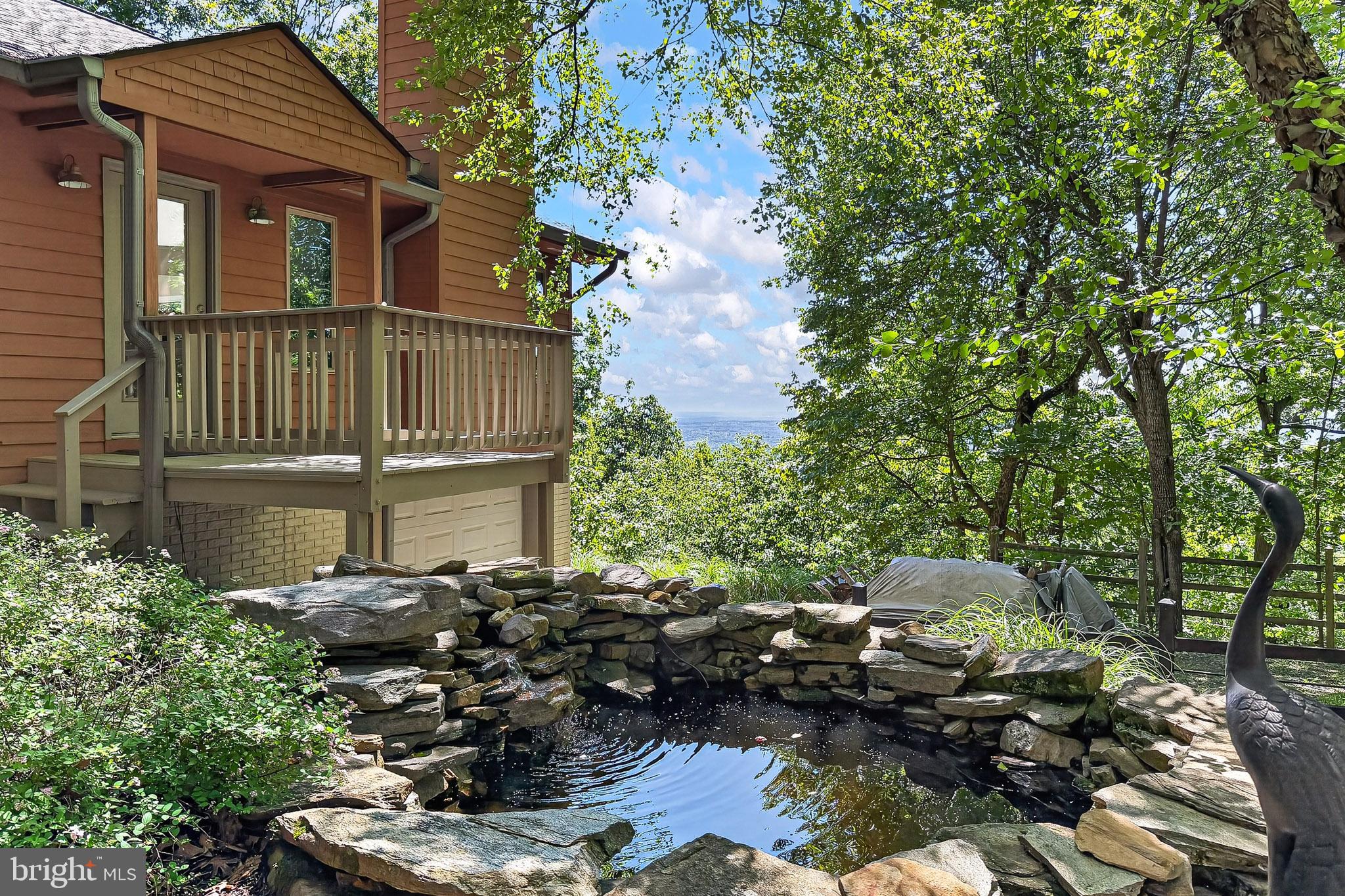 2090 PAINTER COURT