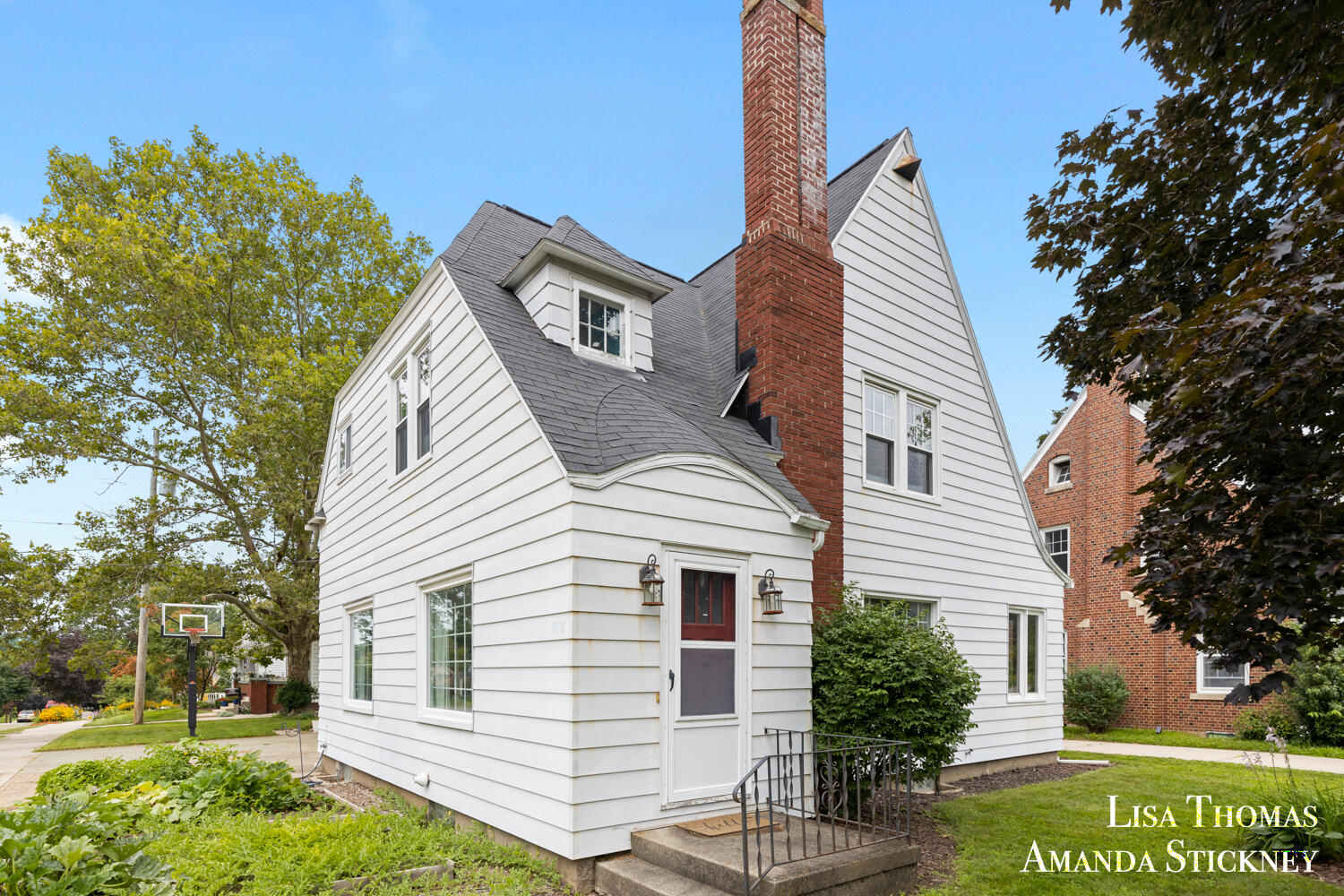 481 Eleanor Street NE