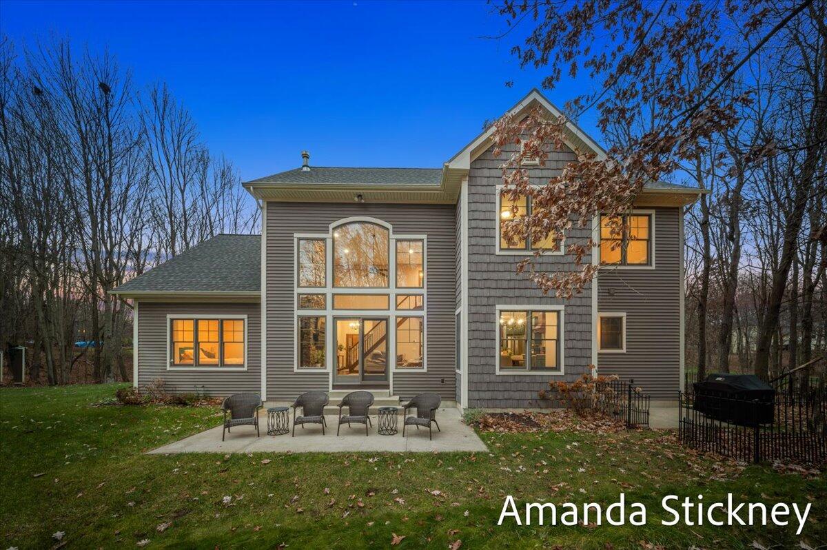 1823 Starr View Lane