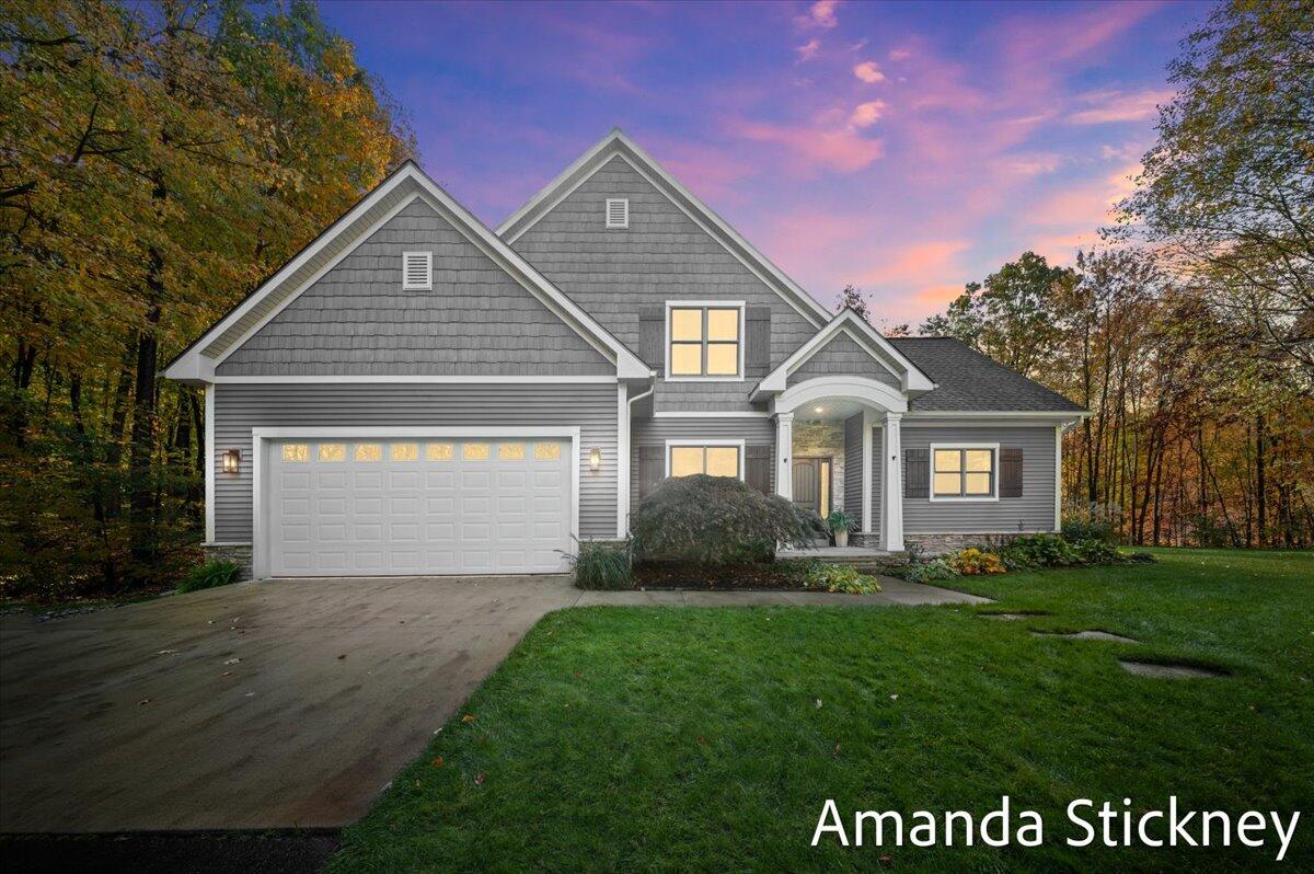 1823 Starr View Lane