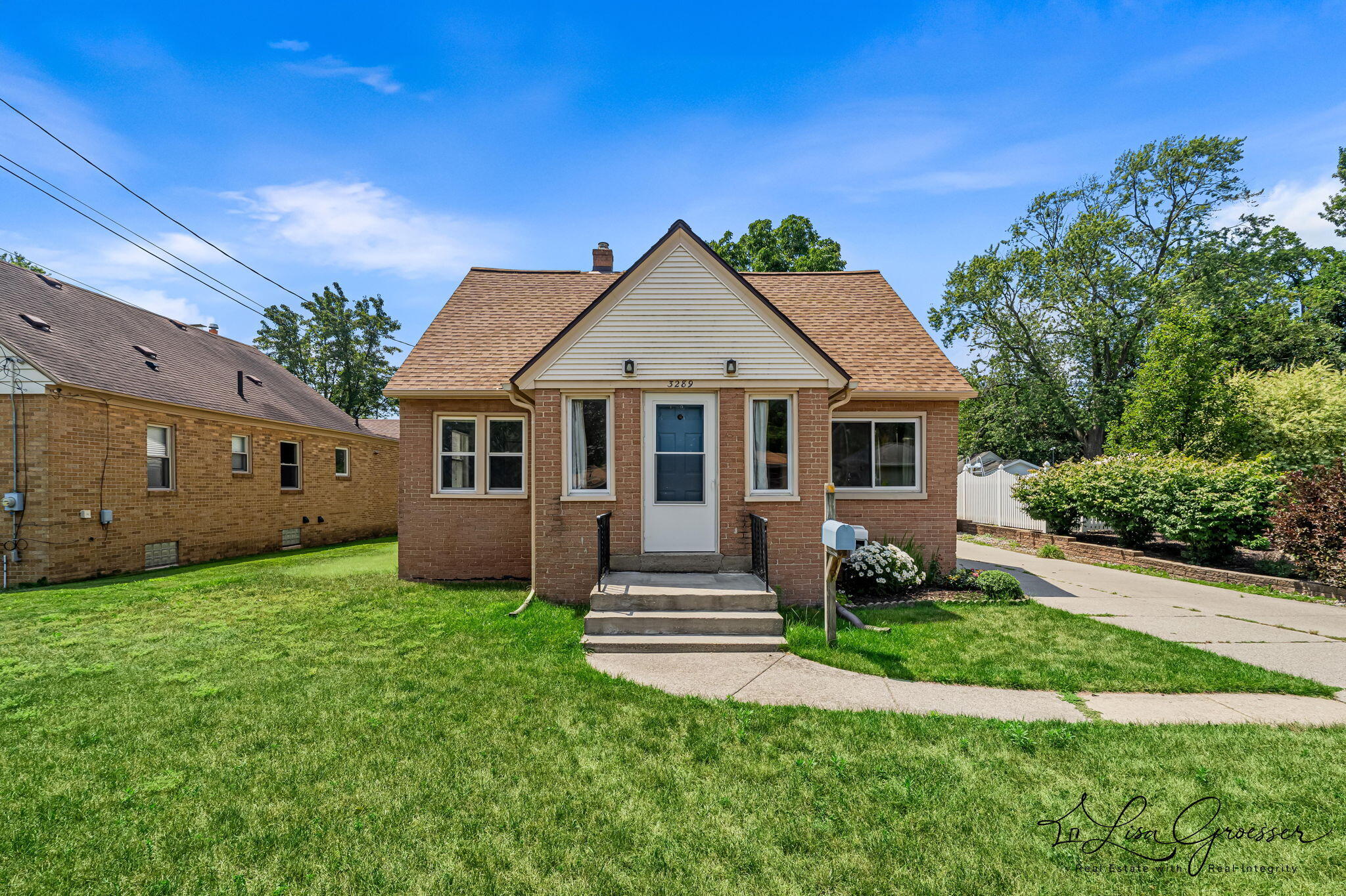 3289 Earle Avenue SW