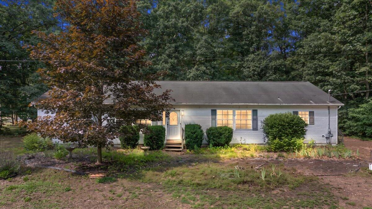 8111 Seminole Drive