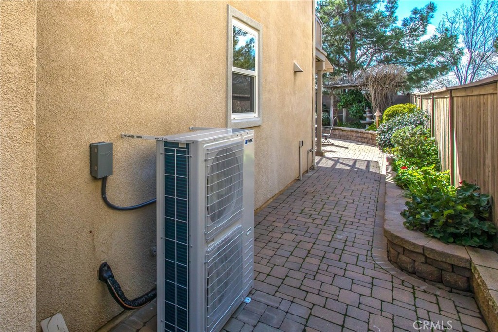 1525 Midnight Sun Drive