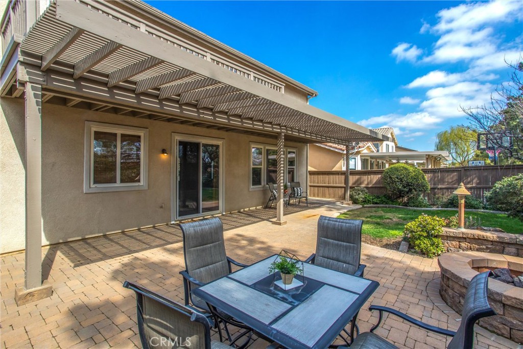 1525 Midnight Sun Drive