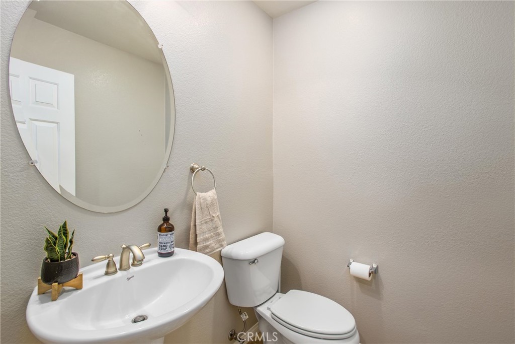 1525 Midnight Sun Drive