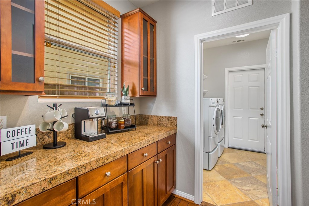 1525 Midnight Sun Drive