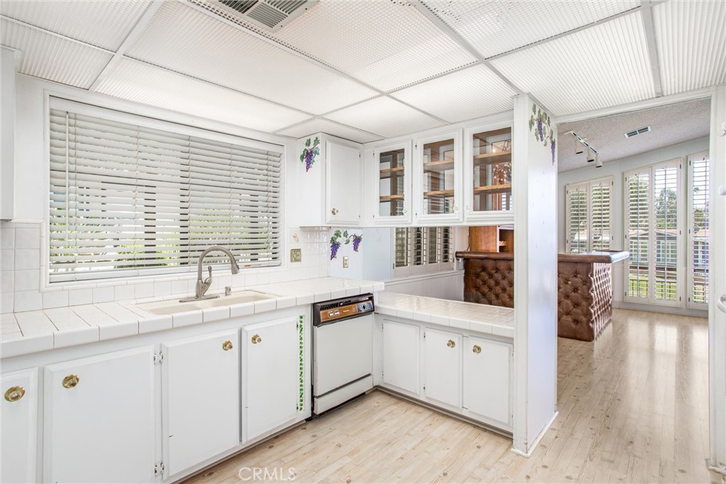 10080 Frontier Trail