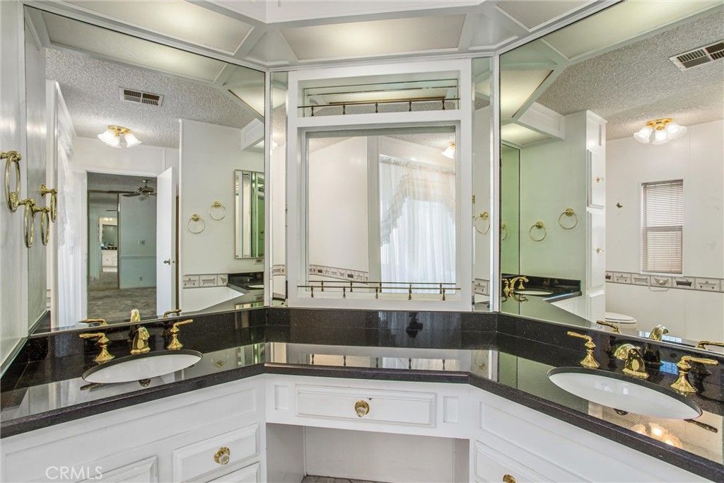 10080 Frontier Trail