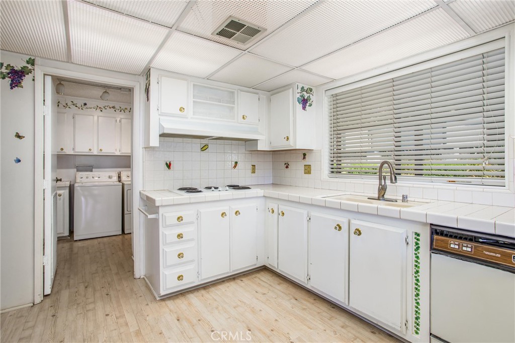 10080 Frontier Trail