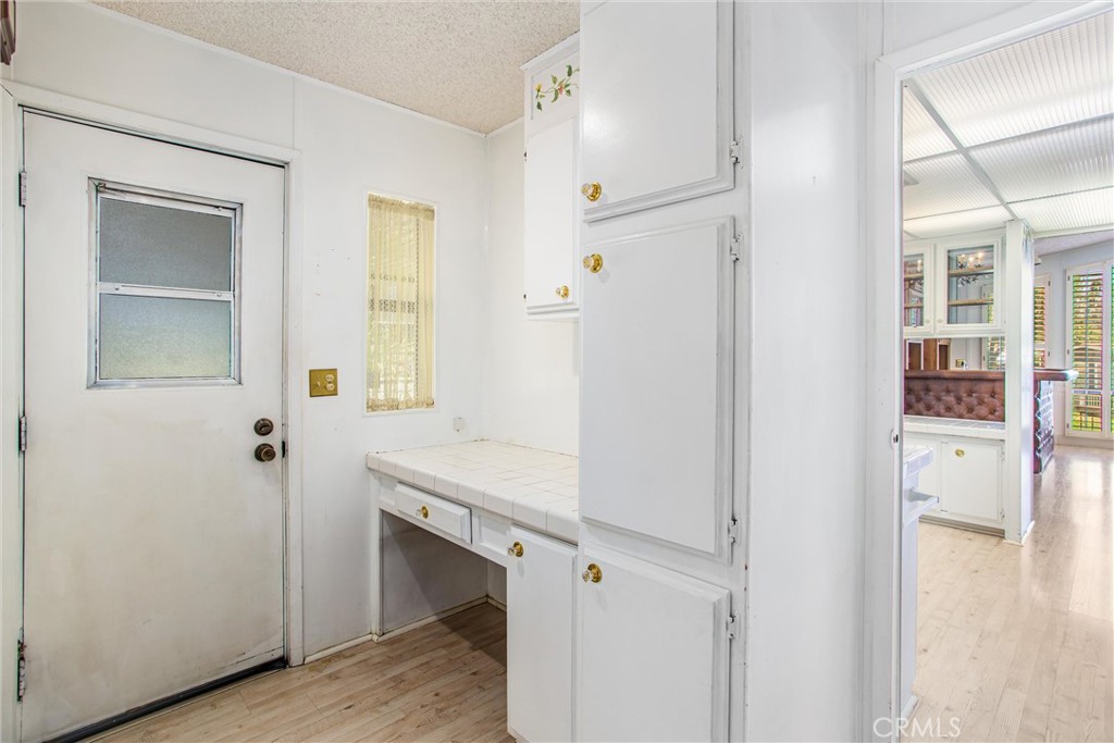 10080 Frontier Trail